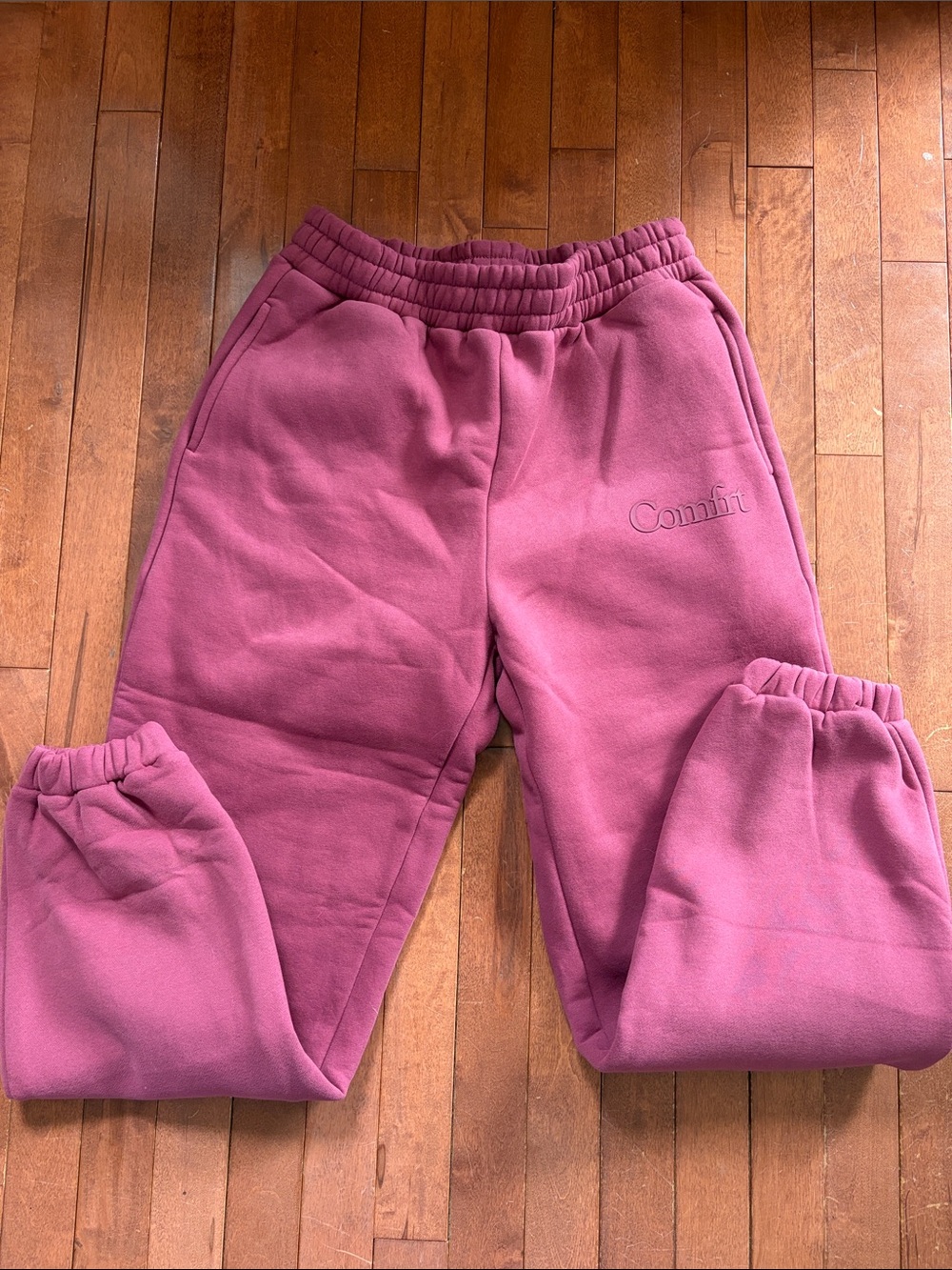 Comfrt sweatpants, size Medium